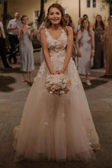 Modest Long A-line V-neck Tulle Backless Wedding Dress with Appliques Lace