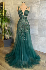 Sexy Long A-line V-neck Tulle Prom Dress with Appliques Lace