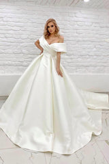 Simple Long Ball Gown Off the Shoulder Satin Backless Wedding Dresses