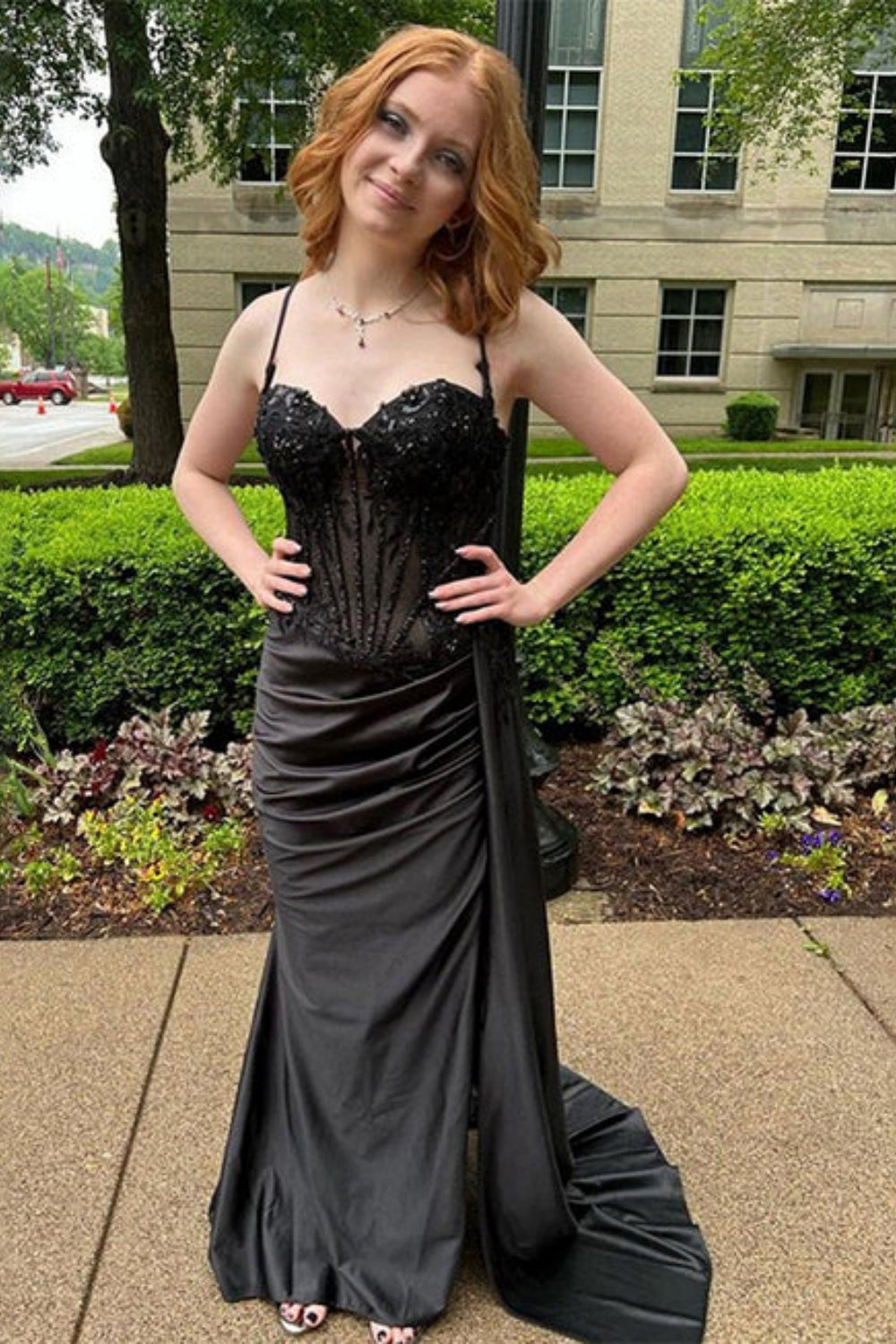 Black Spaghetti Straps Sleeveless Mermaid Evening Dress with Split