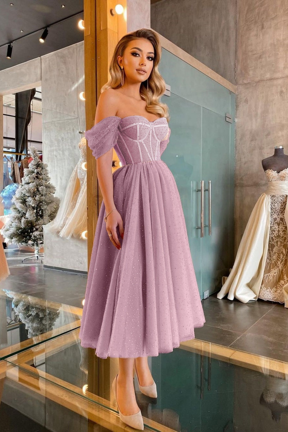 Chic Short A-line Off the Shoulder Sparkly Tulle Party Dress