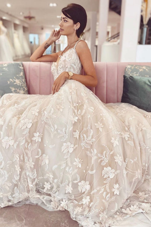 Long A-Line V-neck Spaghetti Straps Appliques Lace Tulle Wedding Dress