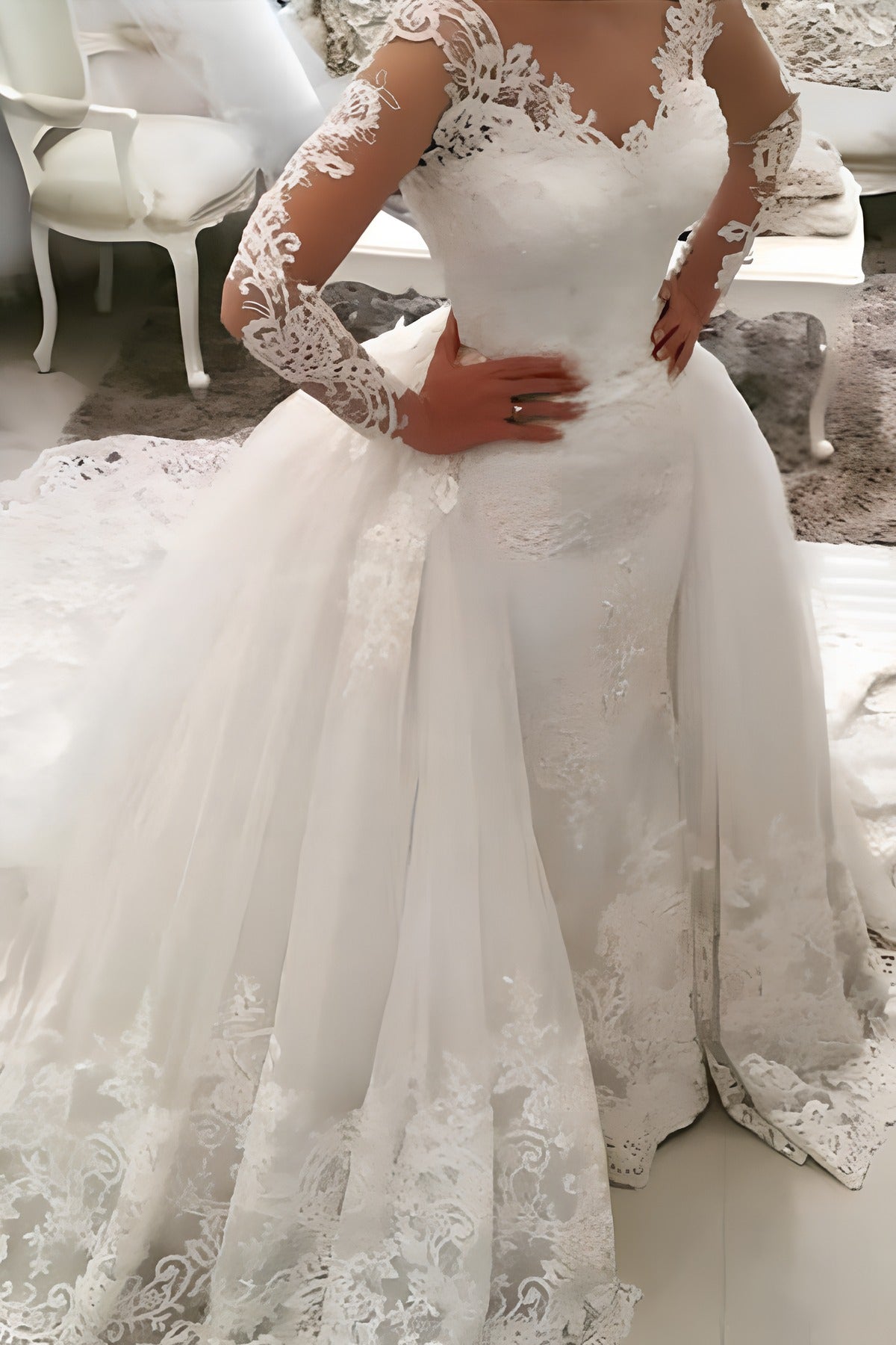 Long Mermaid Sweetheart Brush Train Lace Tulle Lace Wedding Dresses with Sleeves