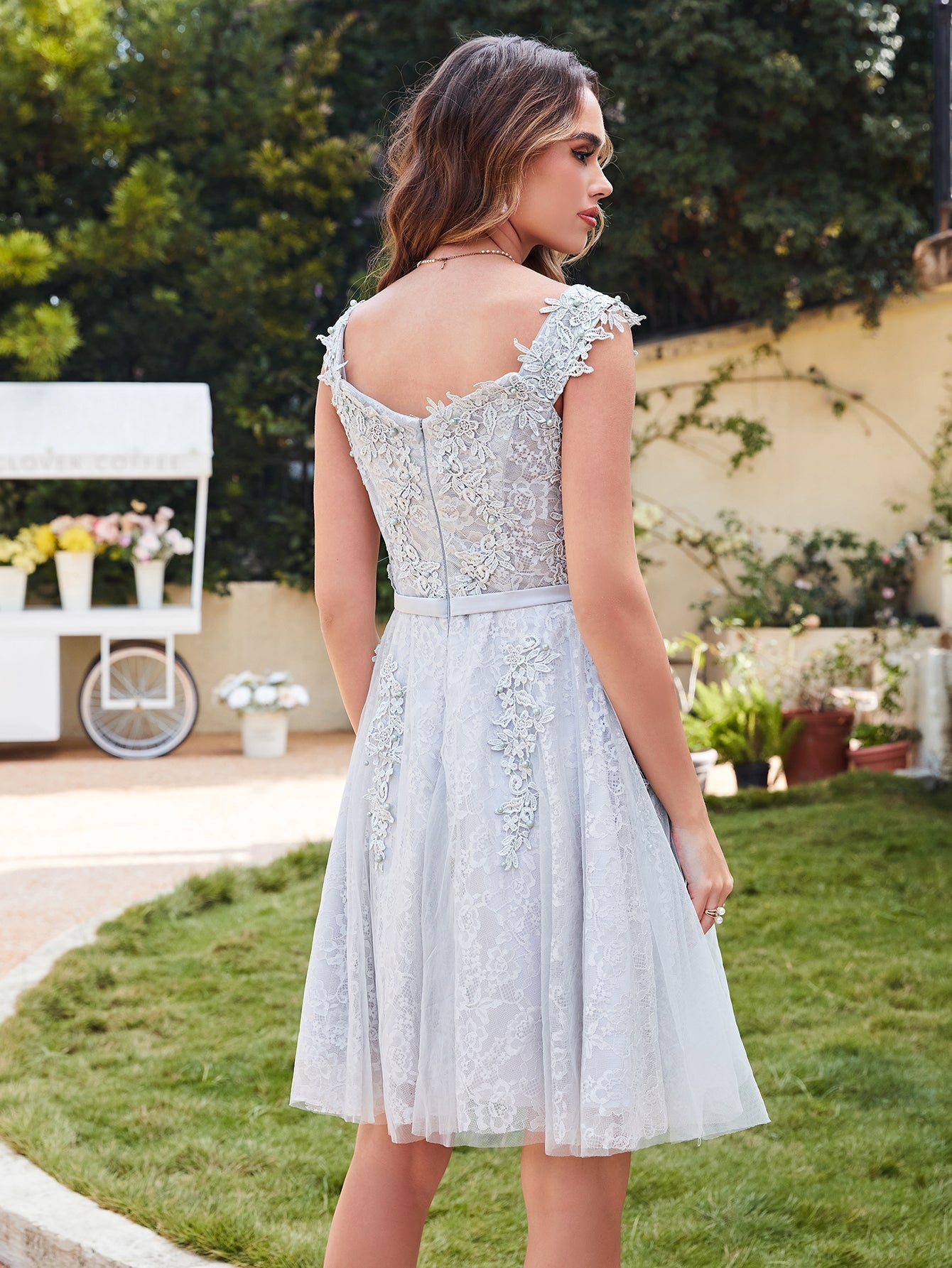 Short Tulle A line Sleeveless Knee Length Homecoming Dress