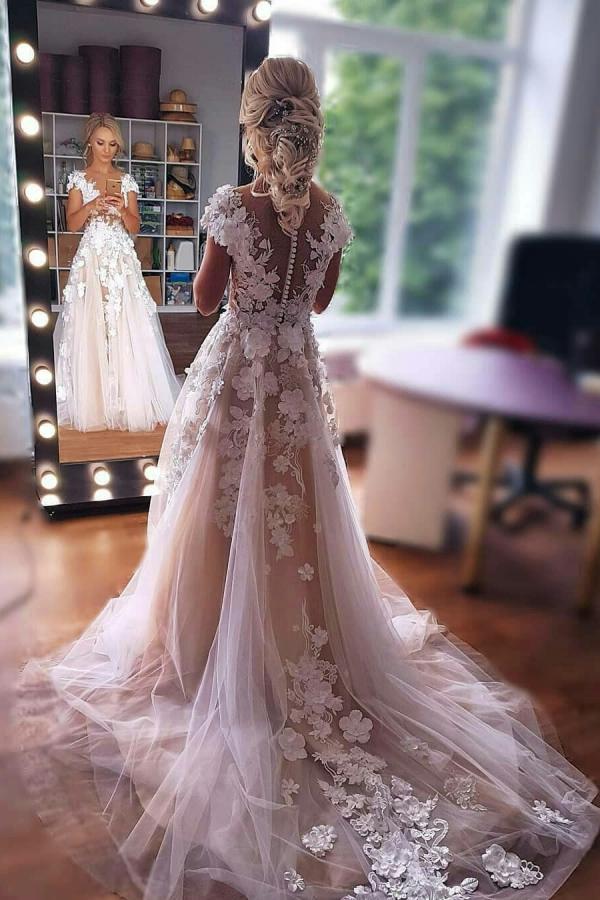 Gorgeous Long A-line Floor length Sleeveless Tulle Wedding Dress with Lace