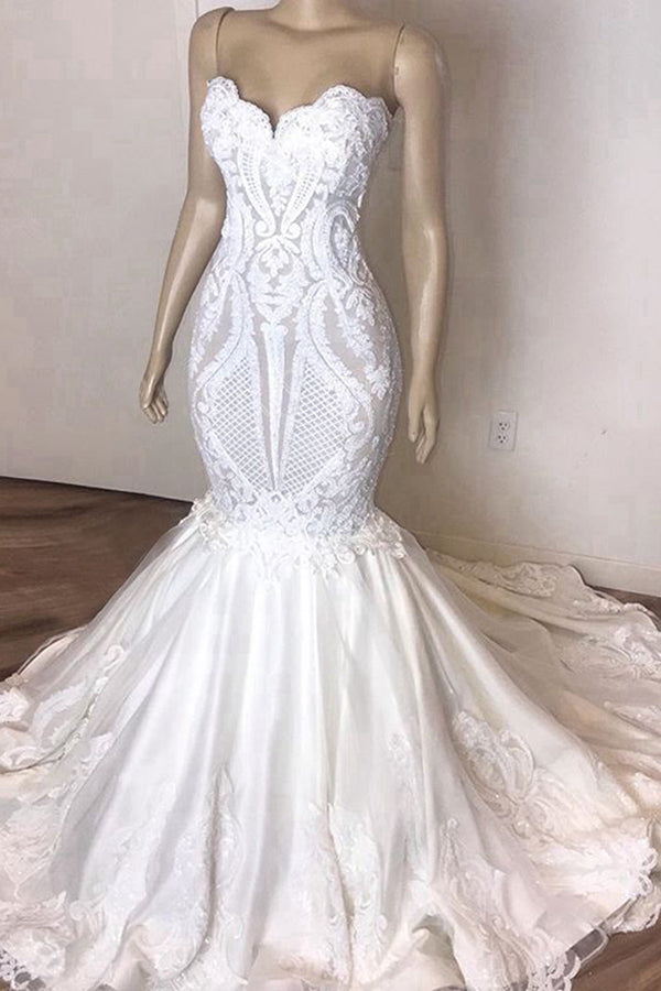 Elegant Long Strapless Appliques Lace Mermaid Wedding Dress